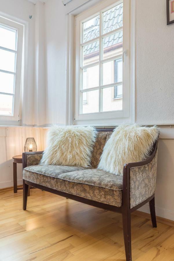 Privatzimmer In Bester Altstadtlage ทือบิงเงิน ภายนอก รูปภาพ